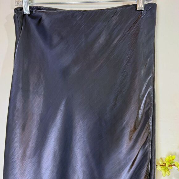 Anthropologie Liquid Shine Bias-Cut Skirt | Large | Black | midi - Picture 2 of 9